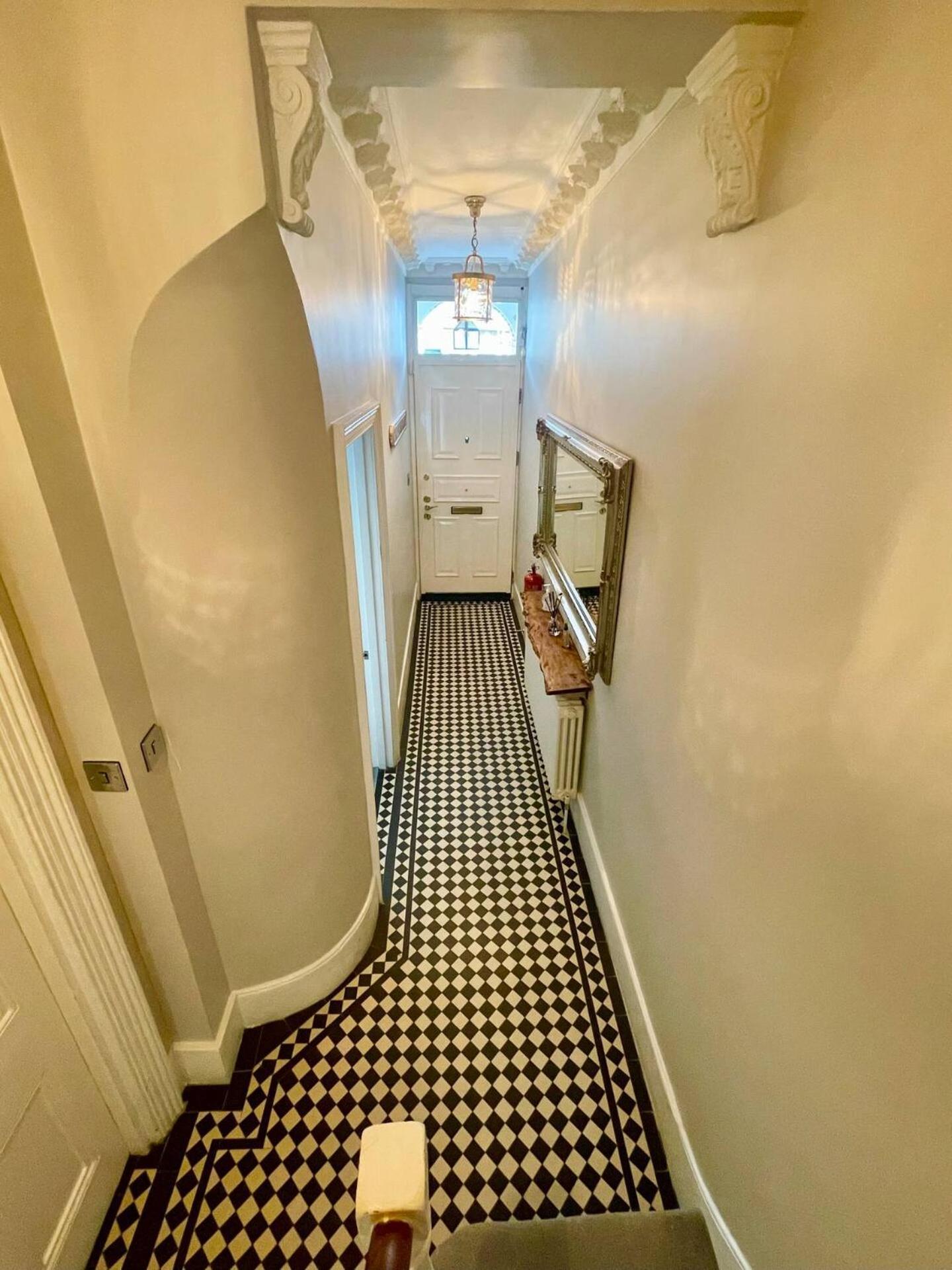 Luxury King-Bed Ensuite With Quiet Private Patio Londra Esterno foto